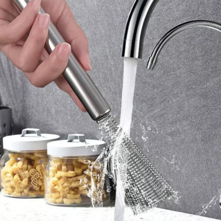 Silné čištění bez námahy, i venku (x2) 